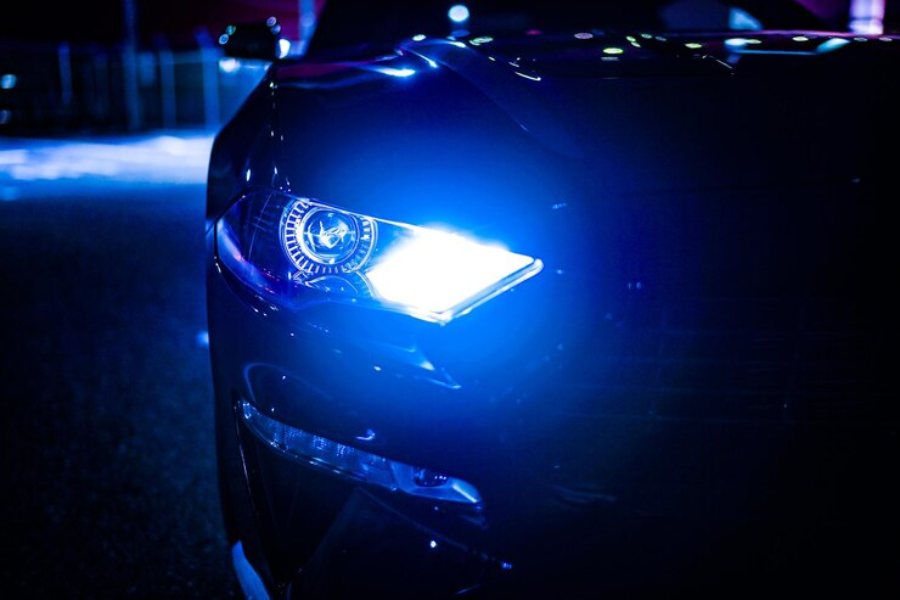 Are Blue Headlights Legal in Michigan