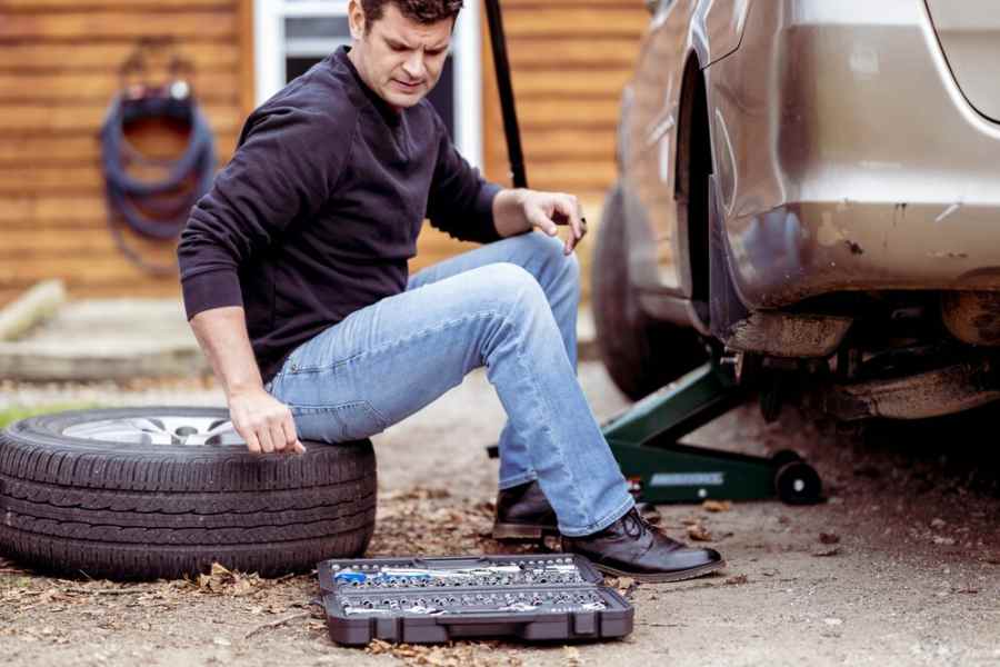How Towstar’s Roadside Assistance Complements Michigan Mobility’s Auto Services