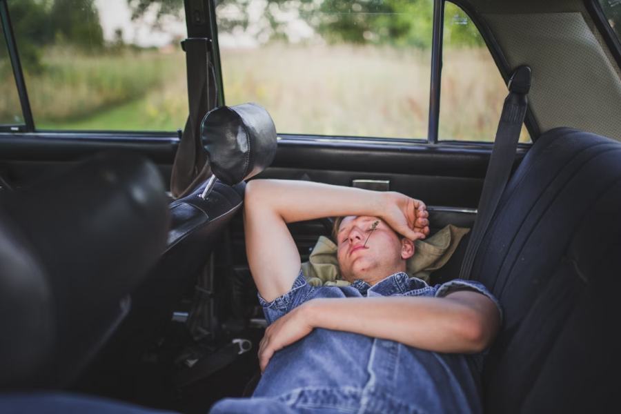 Is it Illegal to Sleep in Your Car in Michigan? Know the Law