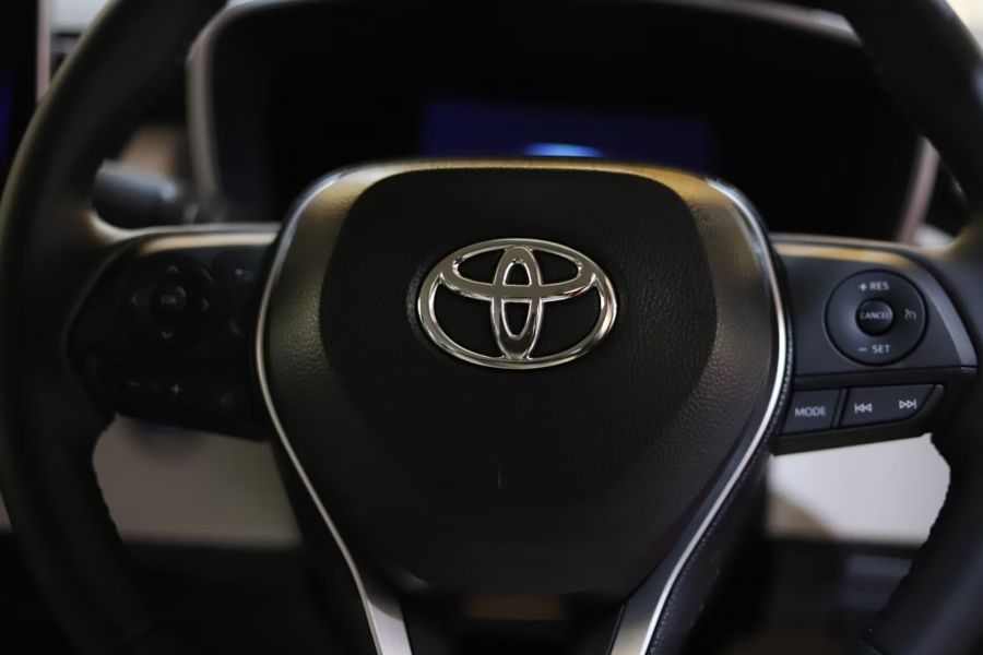 How to Choose the Right Toyota Service Package