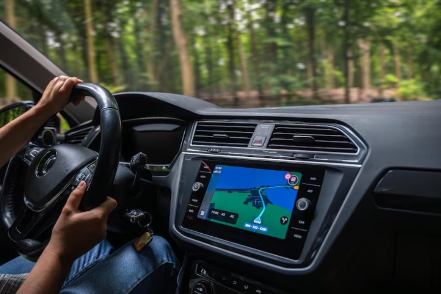 7 Things You Never Knew Your Apple CarPlay Radio Could Do