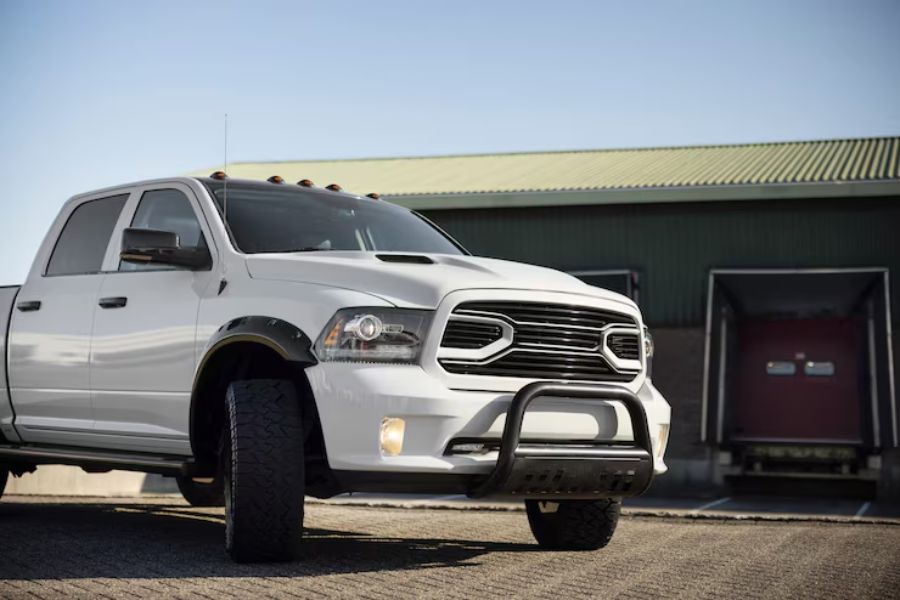 Who Should Consider the Chevrolet Silverado 1500?