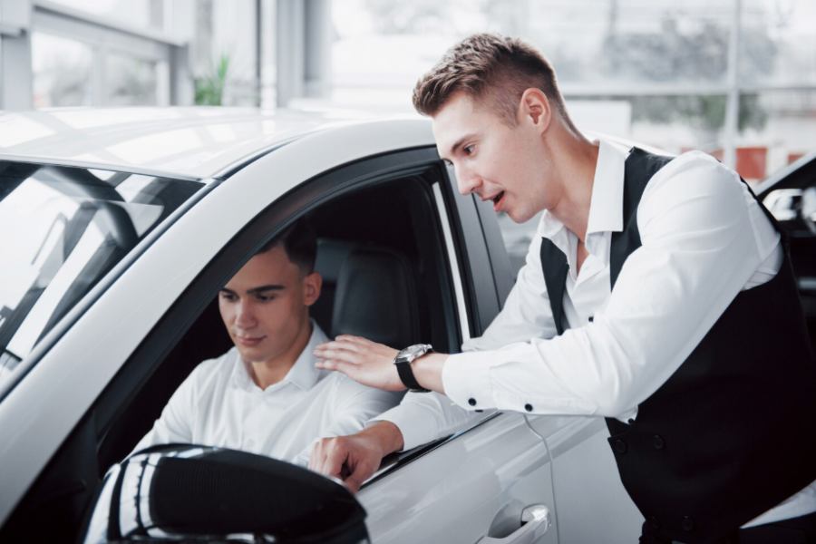 What to Consider When Selecting Auto Coverage Options